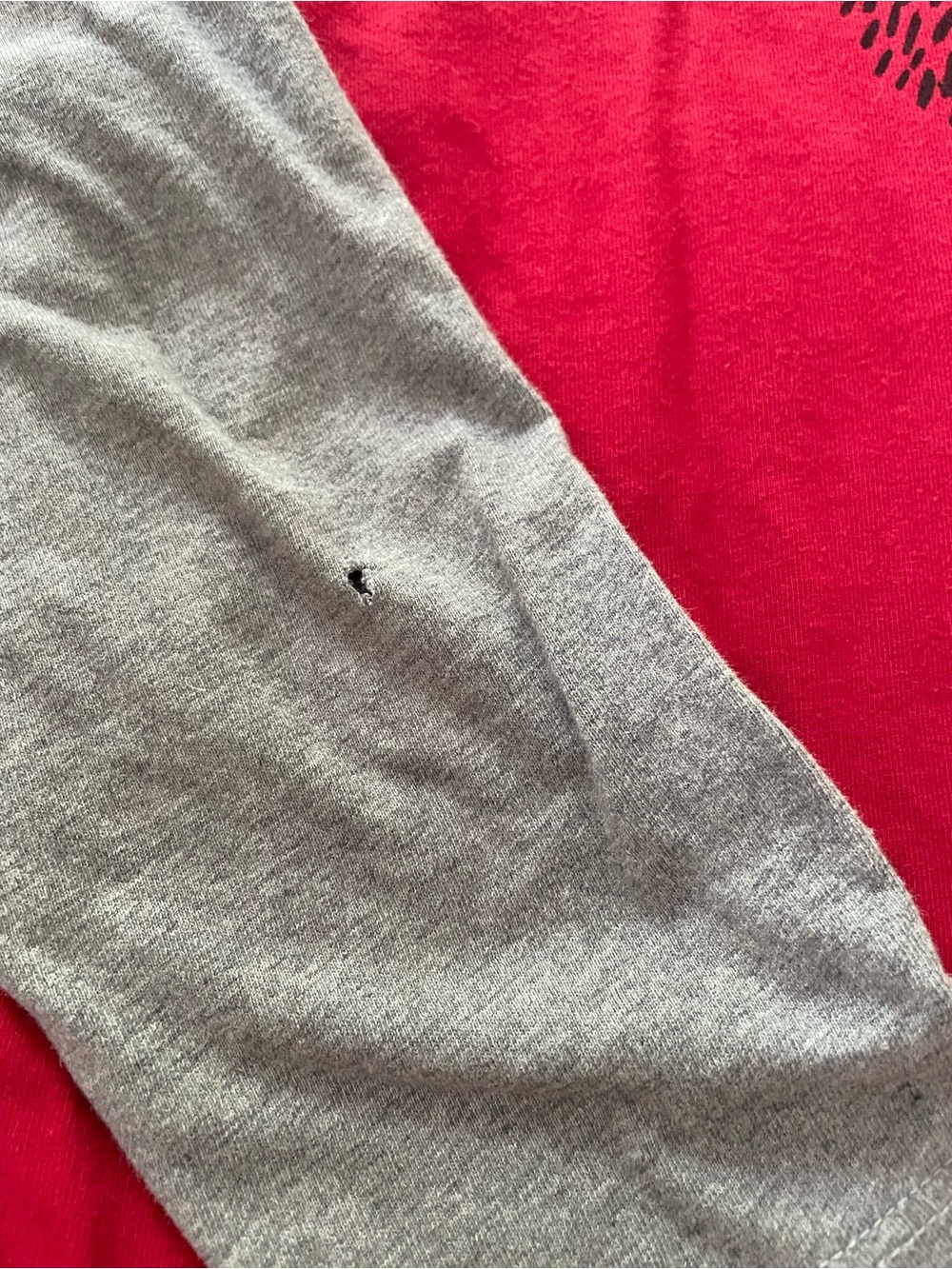Hanna Andersson Red & Gray Bear Raglan Long Sleeve Top - Picture 2 of 2